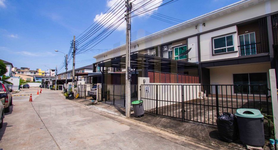 For sale 3 Beds townhouse in Bang Yai, Nonthaburi