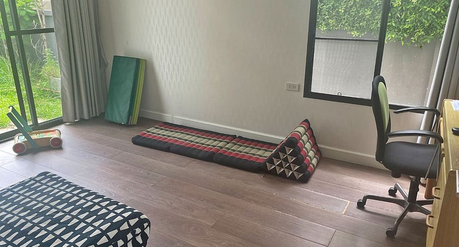 For rent 4 bedrooms house in Bang Phli, Samut Prakan
