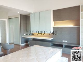 Reihenhaus zur Miete mit 3 Zimmer in Saphan Sung, Bangkok