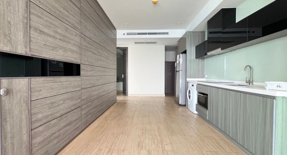 For rent そして for sale 2 ベッドルーム condo in Bang Lamung, Chonburi