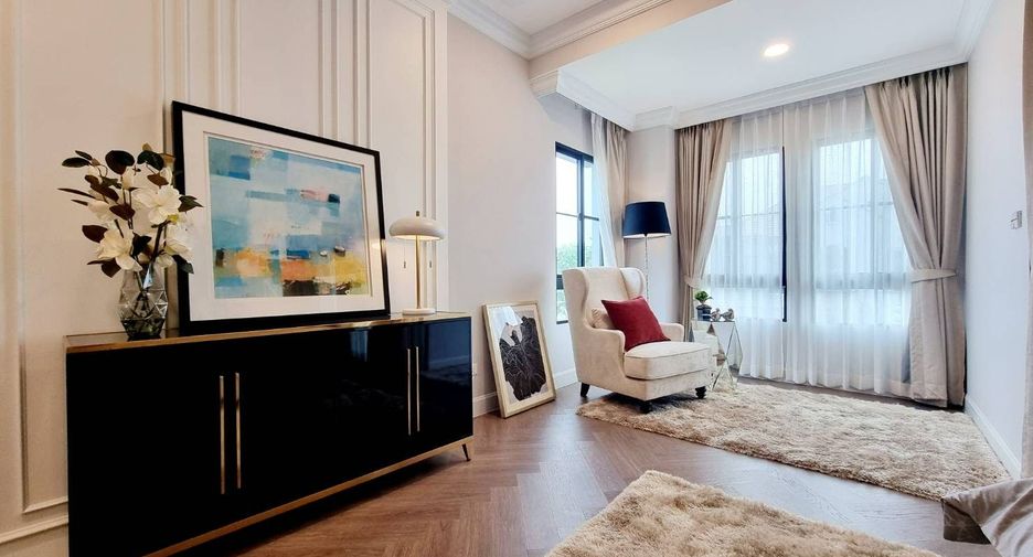 For rent and for sale 5 bedrooms house in Saphan Sung, Bangkok