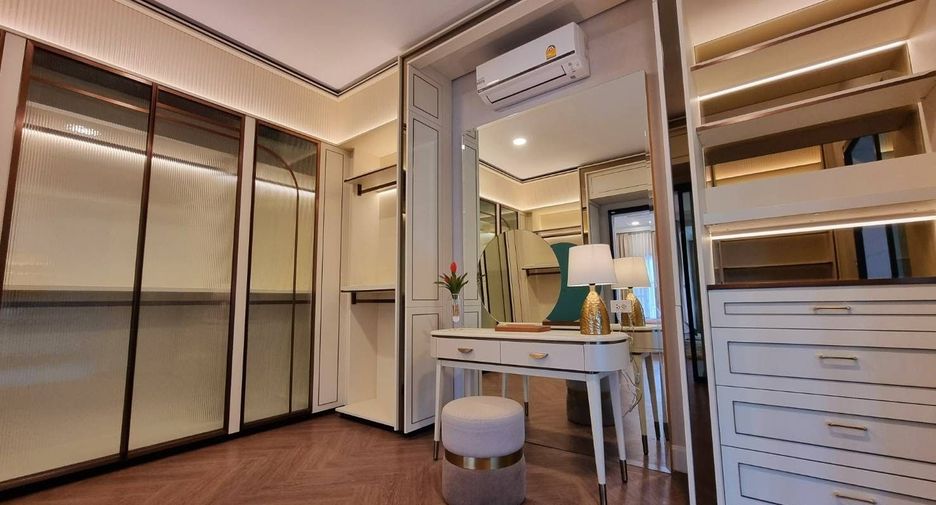 For rent and for sale 5 bedrooms house in Saphan Sung, Bangkok