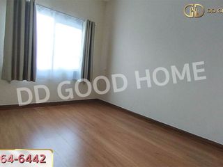 For sale 4 bedrooms townhouse in Mueang Pathum Thani, Pathum Thani