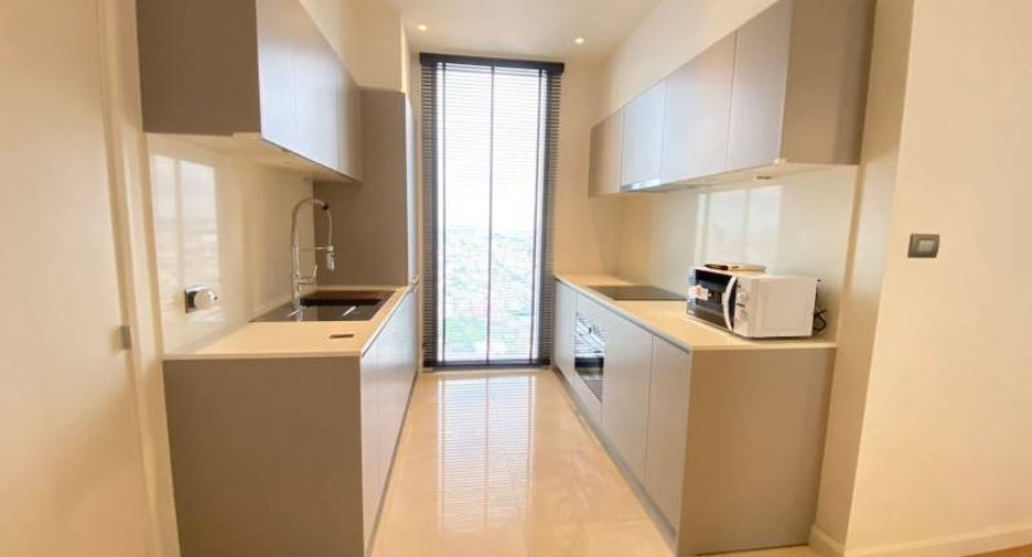 Condo en venta de 2 habitaciones en Khlong San, Bangkok