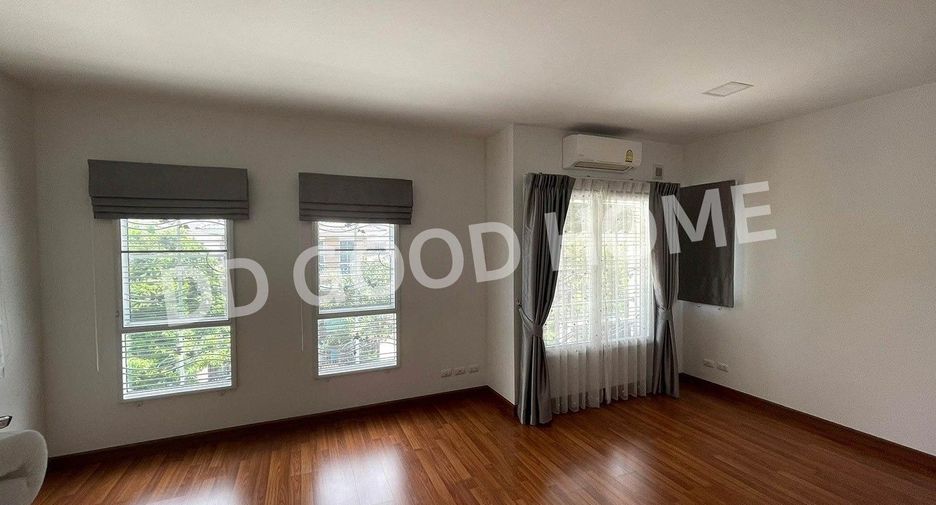 For sale 3 bedrooms house in Bang Bo, Samut Prakan