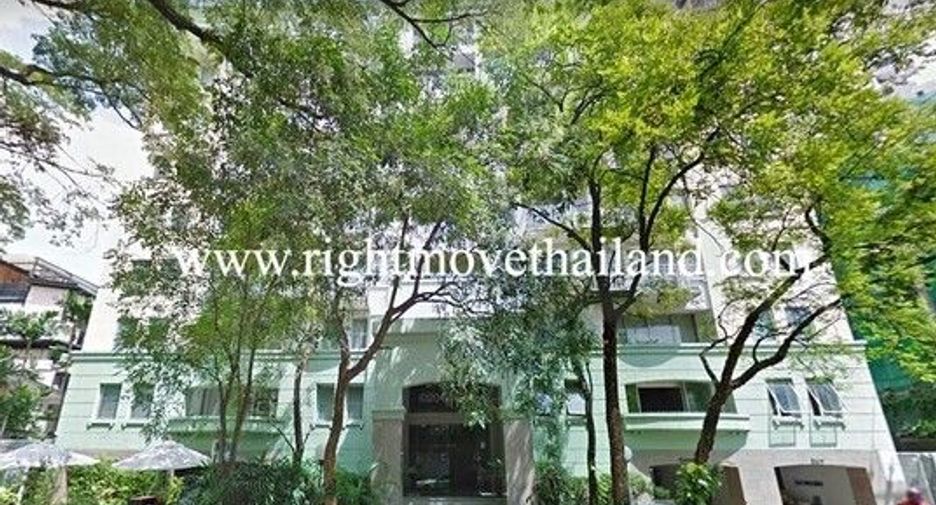 For sale 2 bedrooms condo in Watthana, Bangkok