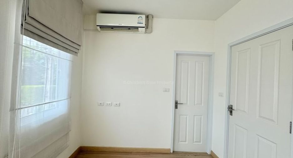 For rent 3 bedrooms house in Si Racha, Chonburi