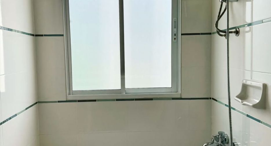 For rent 3 bedrooms house in Si Racha, Chonburi