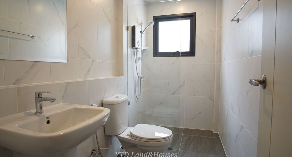 For rent 4 bedrooms house in Bang Phli, Samut Prakan