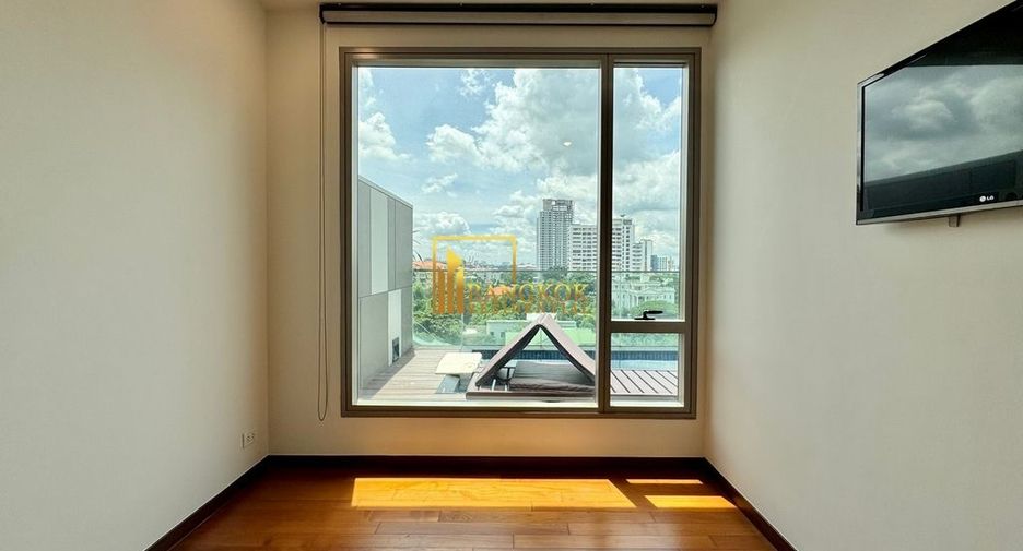 Condo en alquiler de 2 habitaciones en Khlong Toei, Bangkok