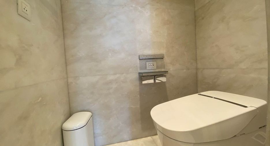For rent 1 Beds condo in Pathum Wan, Bangkok