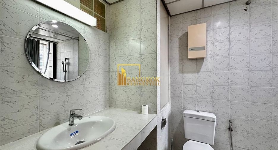 Condo en alquiler de 3 habitaciones en Sathon, Bangkok