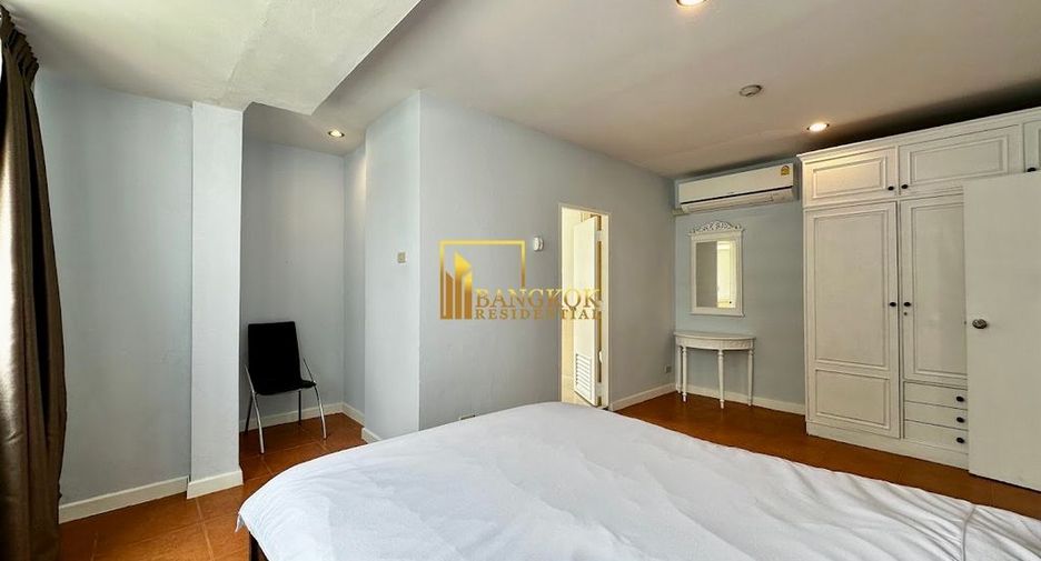 Condo en alquiler de 3 habitaciones en Sathon, Bangkok