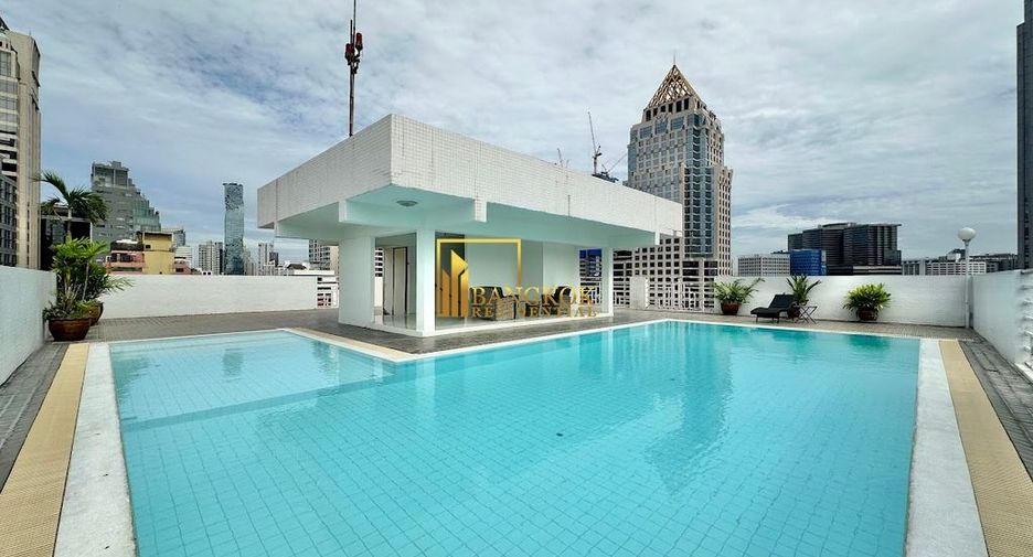 Condo en alquiler de 3 habitaciones en Sathon, Bangkok