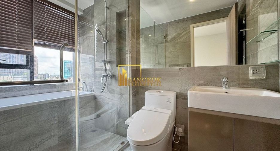 Condo en alquiler de 2 habitaciones en Khlong Toei, Bangkok