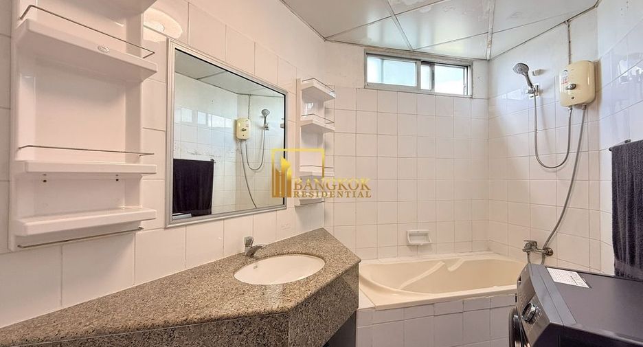 Wohnung zur Miete mit 2 Zimmer in Watthana, Bangkok