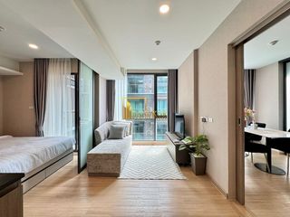 À louer 2 chambres condo à Huai Khwang, Bangkok