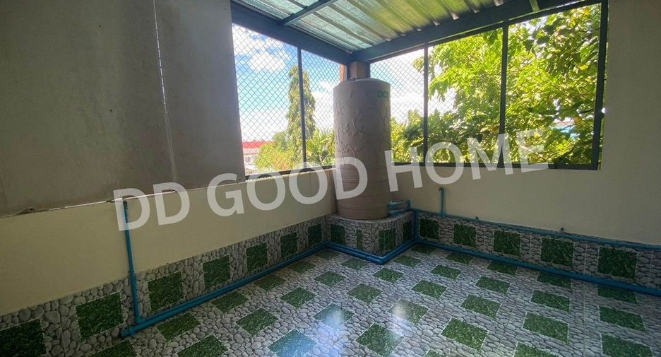 Local comercial en venta de 4 habitaciones en Krathum Baen, Samut Sakhon