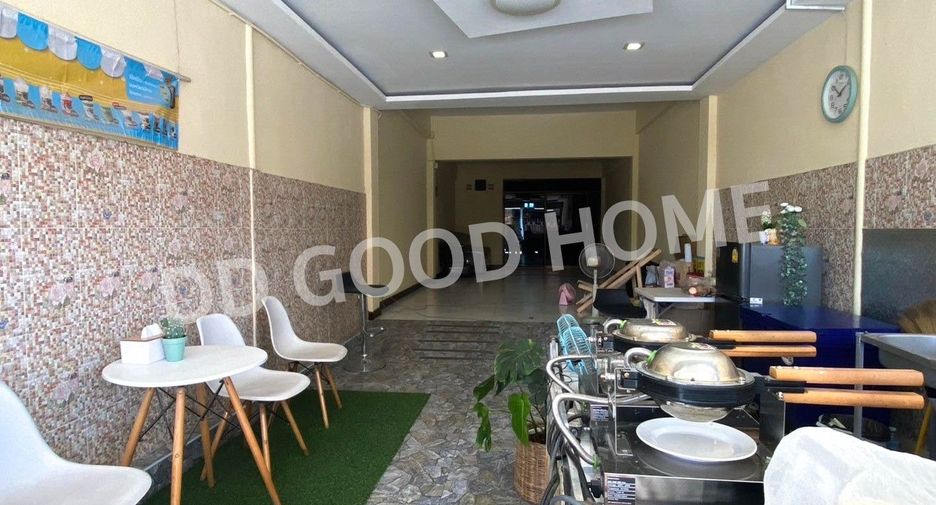 Local comercial en venta de 4 habitaciones en Krathum Baen, Samut Sakhon