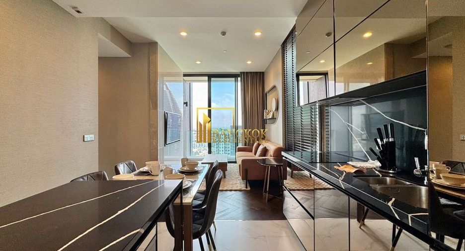 For rent 2 bedrooms condo in Khlong Toei, Bangkok