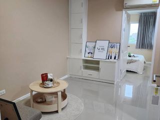 For sale 1 bed condo in Mueang Samut Prakan, Samut Prakan