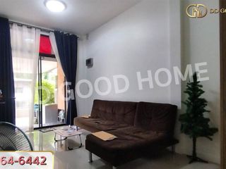 For sale 2 bed townhouse in Si Maha Phot, Prachin Buri