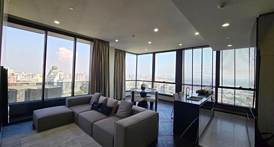 For rent 3 bed condo in Khlong Toei, Bangkok