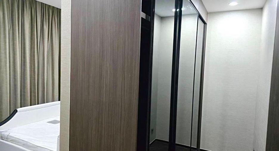 For rent 3 bed condo in Khlong Toei, Bangkok