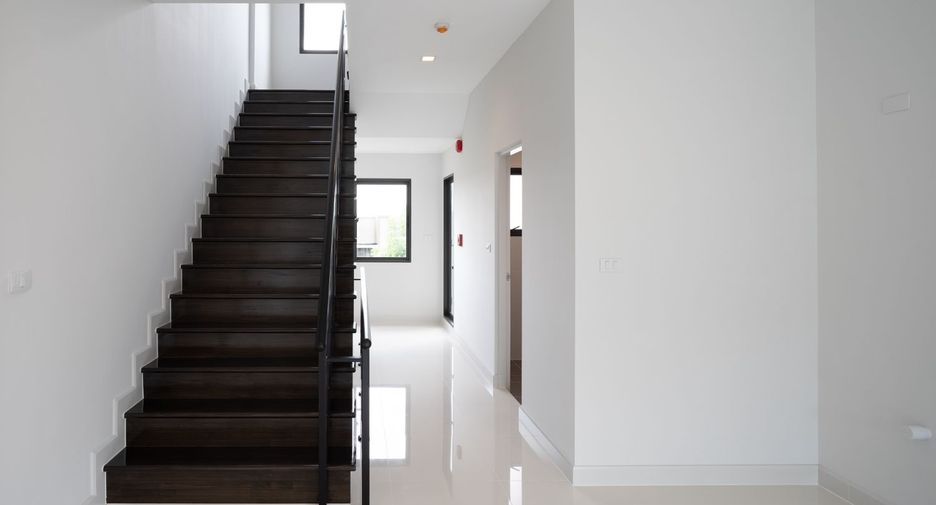 For sale 1 bed retail Space in Bang Khae, Bangkok