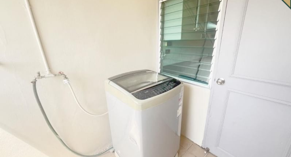 For sale 3 bedrooms condo in Watthana, Bangkok