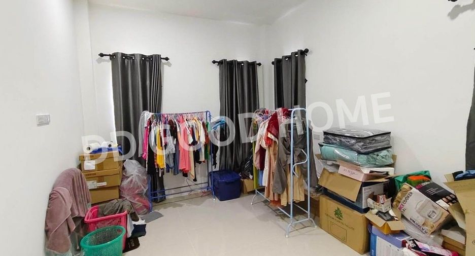For sale 3 bedrooms house in Pluak Daeng, Rayong