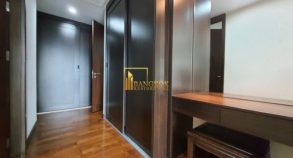 Apartamento en alquiler de 3 habitaciones en Watthana, Bangkok