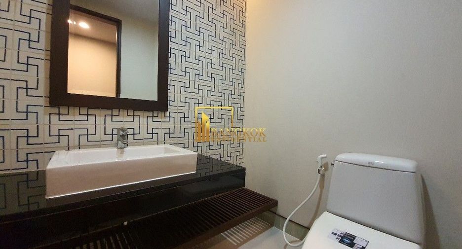 Apartamento en alquiler de 3 habitaciones en Watthana, Bangkok