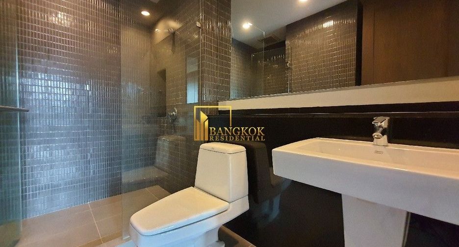 Apartamento en alquiler de 3 habitaciones en Watthana, Bangkok