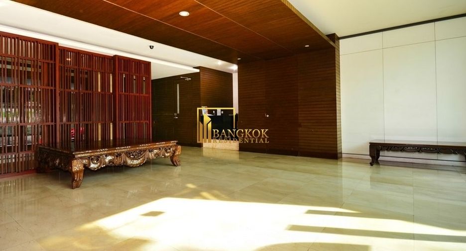Apartamento en alquiler de 3 habitaciones en Watthana, Bangkok