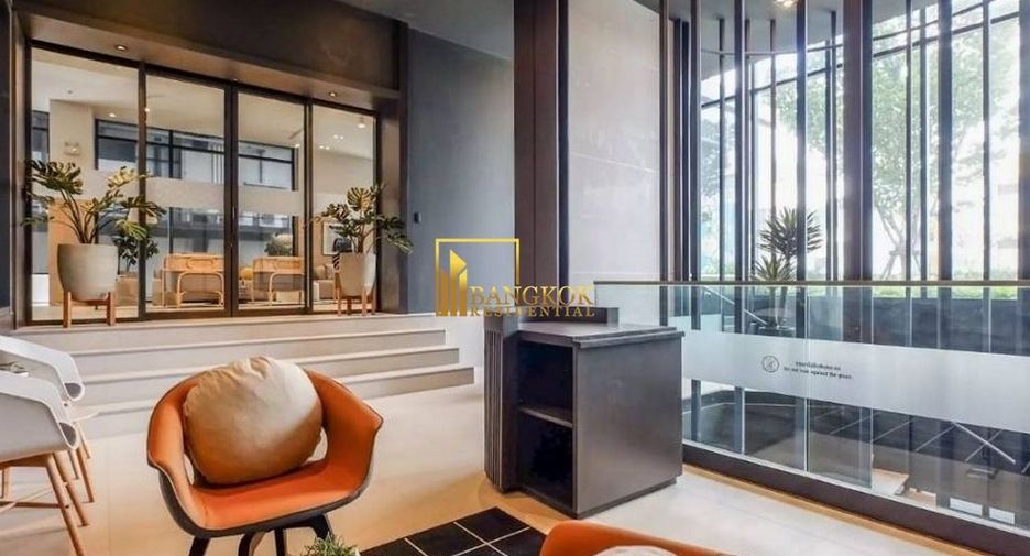 For rent 2 bedrooms condo in Pathum Wan, Bangkok