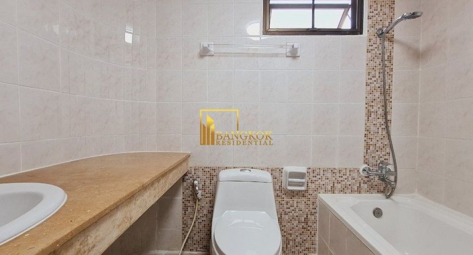 Apartment zur Miete mit 3 Zimmer in Watthana, Bangkok