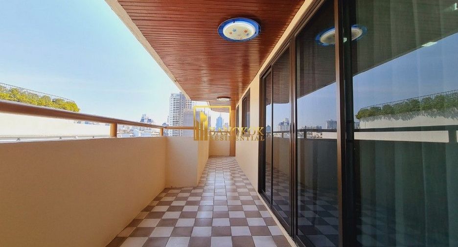 Wohnung zur Miete mit 3 Zimmer in Watthana, Bangkok