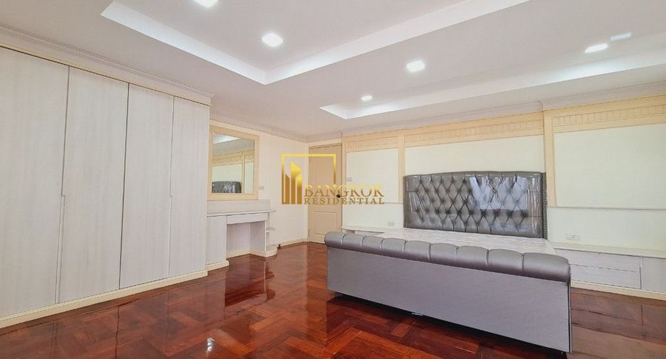 Wohnung zur Miete mit 3 Zimmer in Watthana, Bangkok