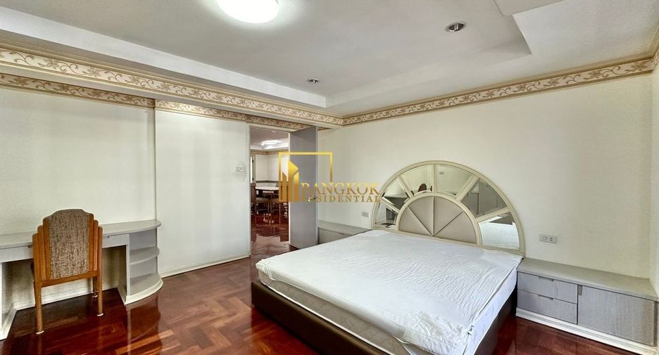 Apartment zur Miete mit 3 Zimmer in Watthana, Bangkok