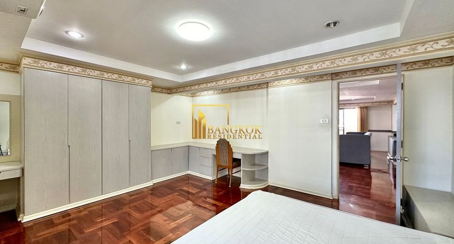 Apartment zur Miete mit 3 Zimmer in Watthana, Bangkok
