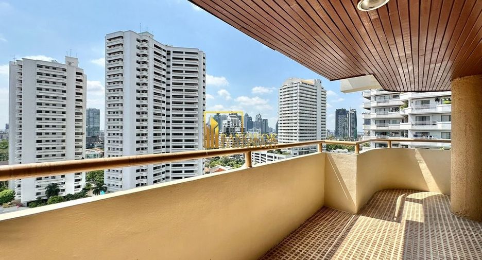 Apartment zur Miete mit 3 Zimmer in Watthana, Bangkok