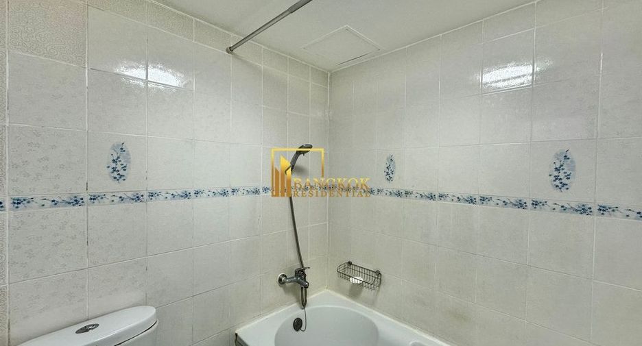 Apartment zur Miete mit 3 Zimmer in Watthana, Bangkok