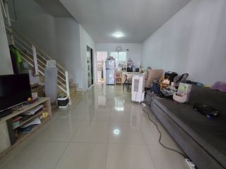 For sale 4 Beds townhouse in Phutthamonthon, Nakhon Pathom