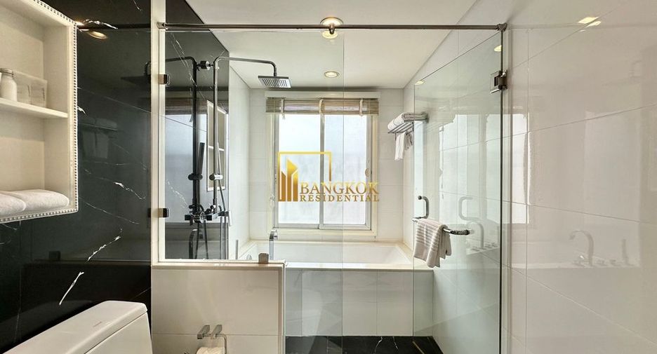 For rent 2 bedrooms apartment in Khlong Toei, Bangkok