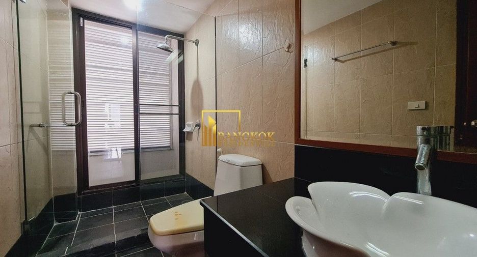 For rent 5 bedrooms apartment in Khlong Toei, Bangkok