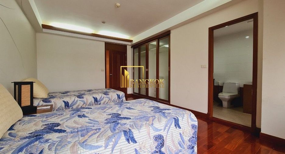 For rent 5 bedrooms apartment in Khlong Toei, Bangkok