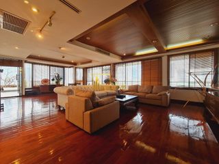 À louer 5 chambres appartement à Khlong Toei, Bangkok