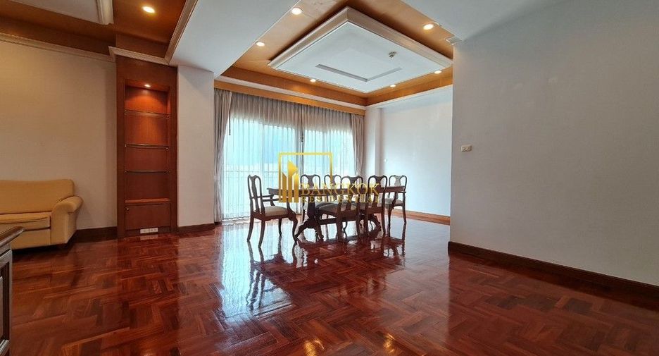 Apartment zur Miete mit 4 Zimmer in Watthana, Bangkok