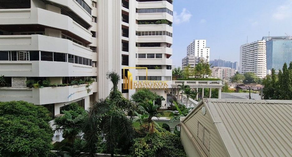 Apartment zur Miete mit 4 Zimmer in Watthana, Bangkok